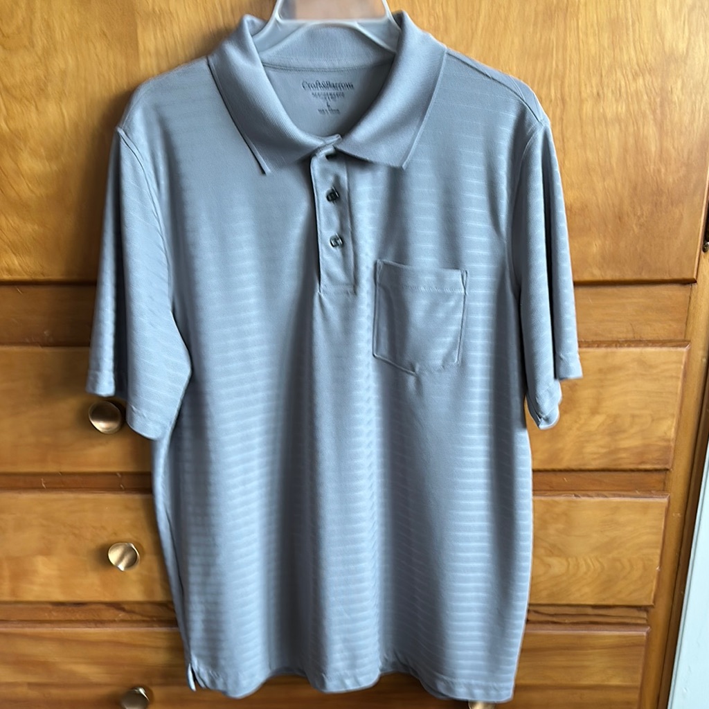 Croft & Barrow Gray Polo Shirt With Classic Collar And Short Sleeves